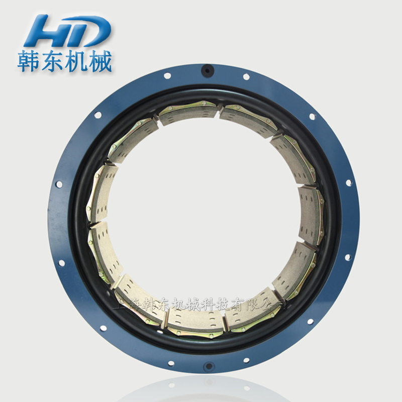 Pneumatic brake