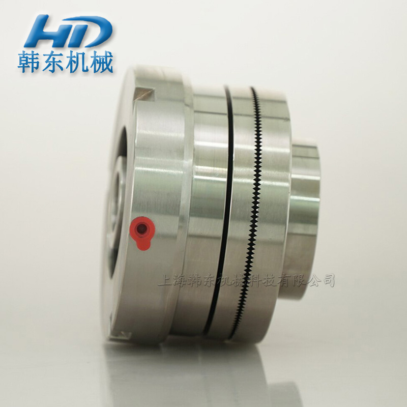 Multidimensional analysis of pneumatic toothed clutch